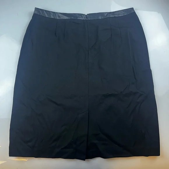 Talbots Black Leatherette Trim Skirt S97-38 - Picture 3 of 4
